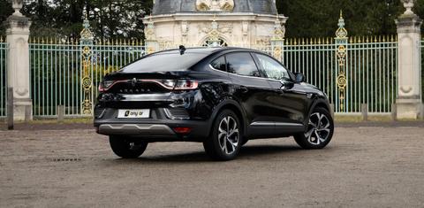 Renault ARKANA 2024