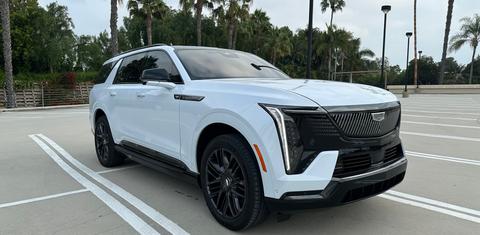 Cadillac Escalade IQL 2026