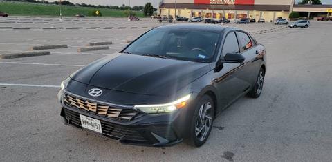 Hyundai Elantra 2025
