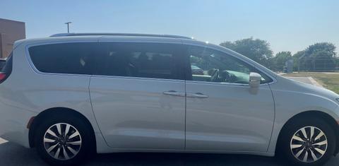 Chrysler Pacifica 2021