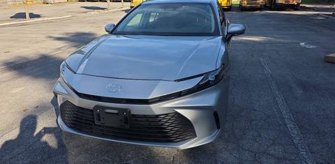 Toyota Camry Hybrid 2025