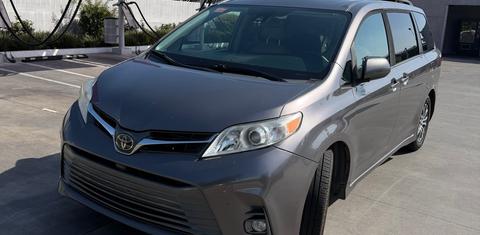 Toyota Sienna 2018