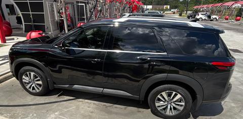 Nissan Pathfinder 2025