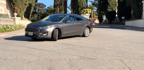 Ford Fusion Energi 2020