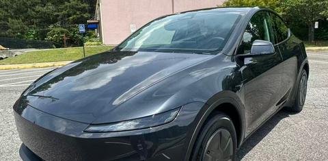 Tesla Model Y 2026