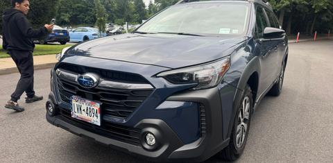 Subaru Outback 2025