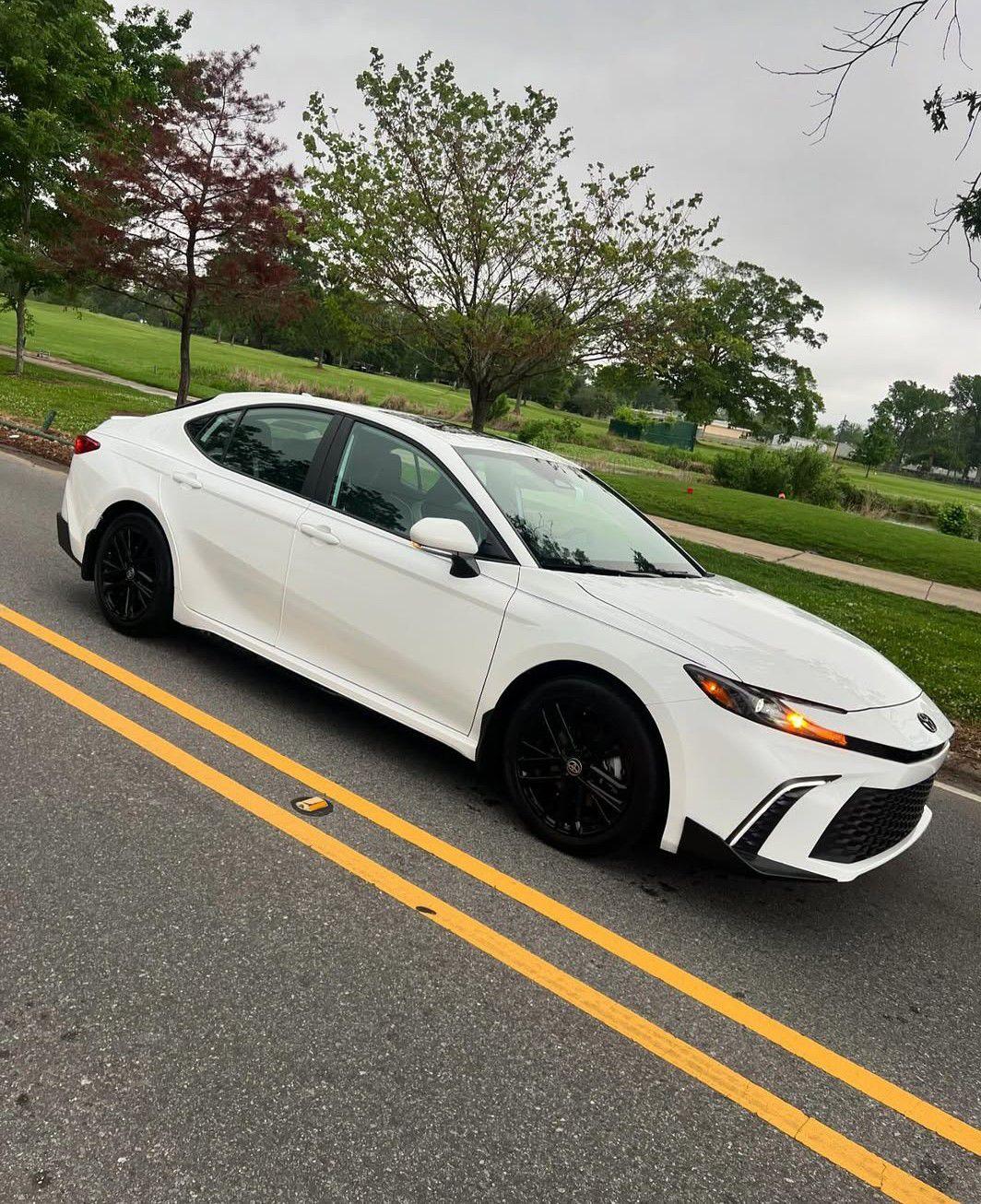 Toyota Camry Hybrid 2025 in Baton Rouge, LA