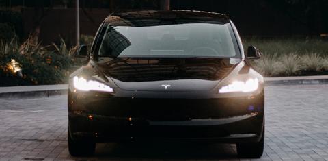 Tesla Model 3 2025