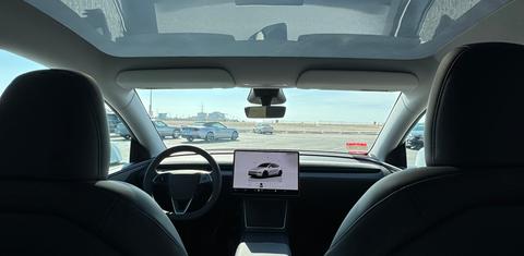 Tesla Model Y 2026