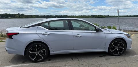 Nissan Altima 2026