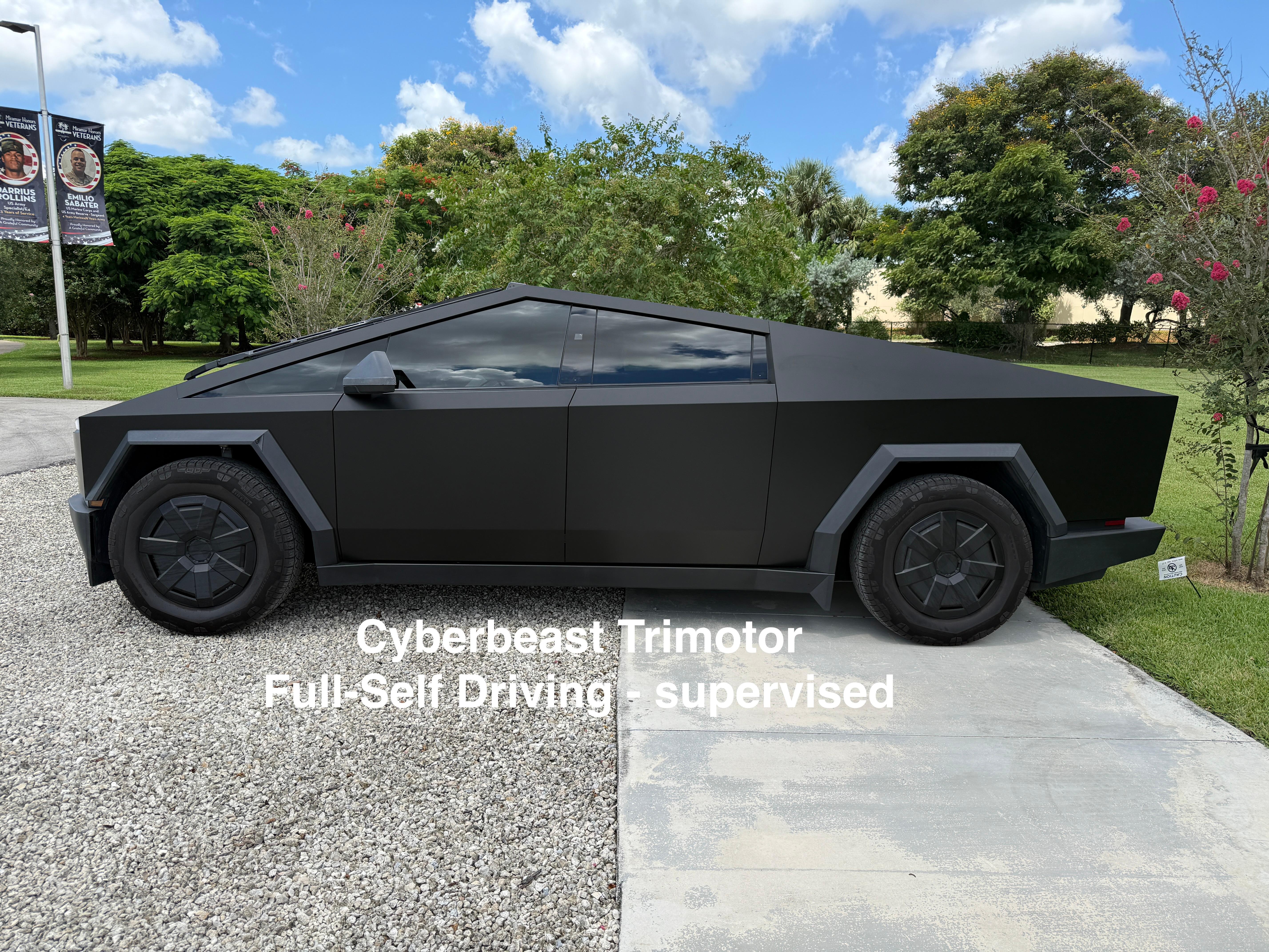 Tesla Cybertruck 2024 in Miramar, FL