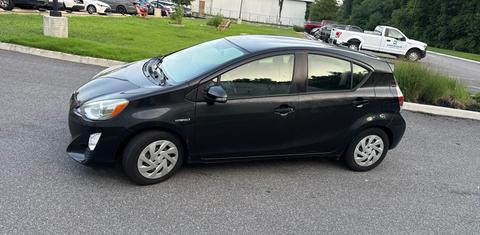 Toyota Prius c 2016