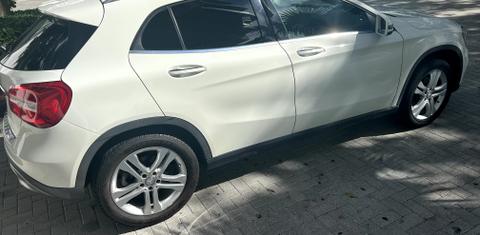 Mercedes-Benz GLA-Class 2015