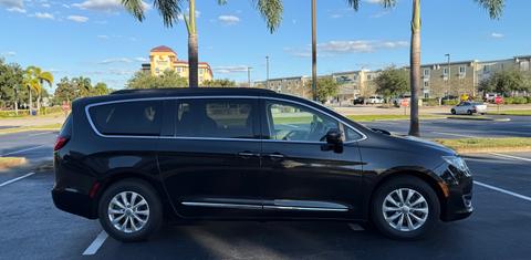 Chrysler Pacifica 2017