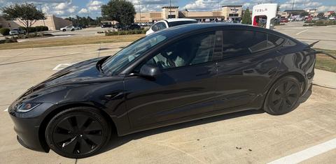 Tesla Model 3 2025