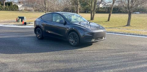 Tesla Model Y 2026