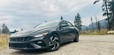Hyundai Elantra 2025
