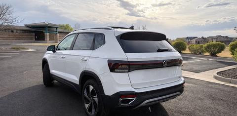 Volkswagen Taos 2025