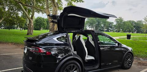 Tesla Model X 2018