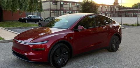 Tesla Model Y 2026