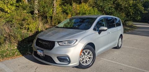 Chrysler Pacifica 2023