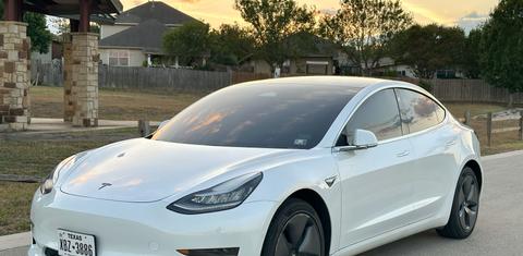Tesla Model 3 2020