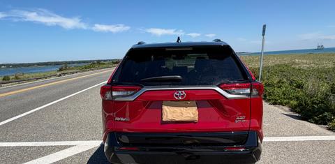 Toyota RAV4 Plug-In Hybrid 2025