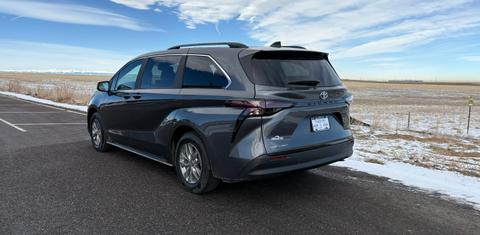 Toyota Sienna 2025