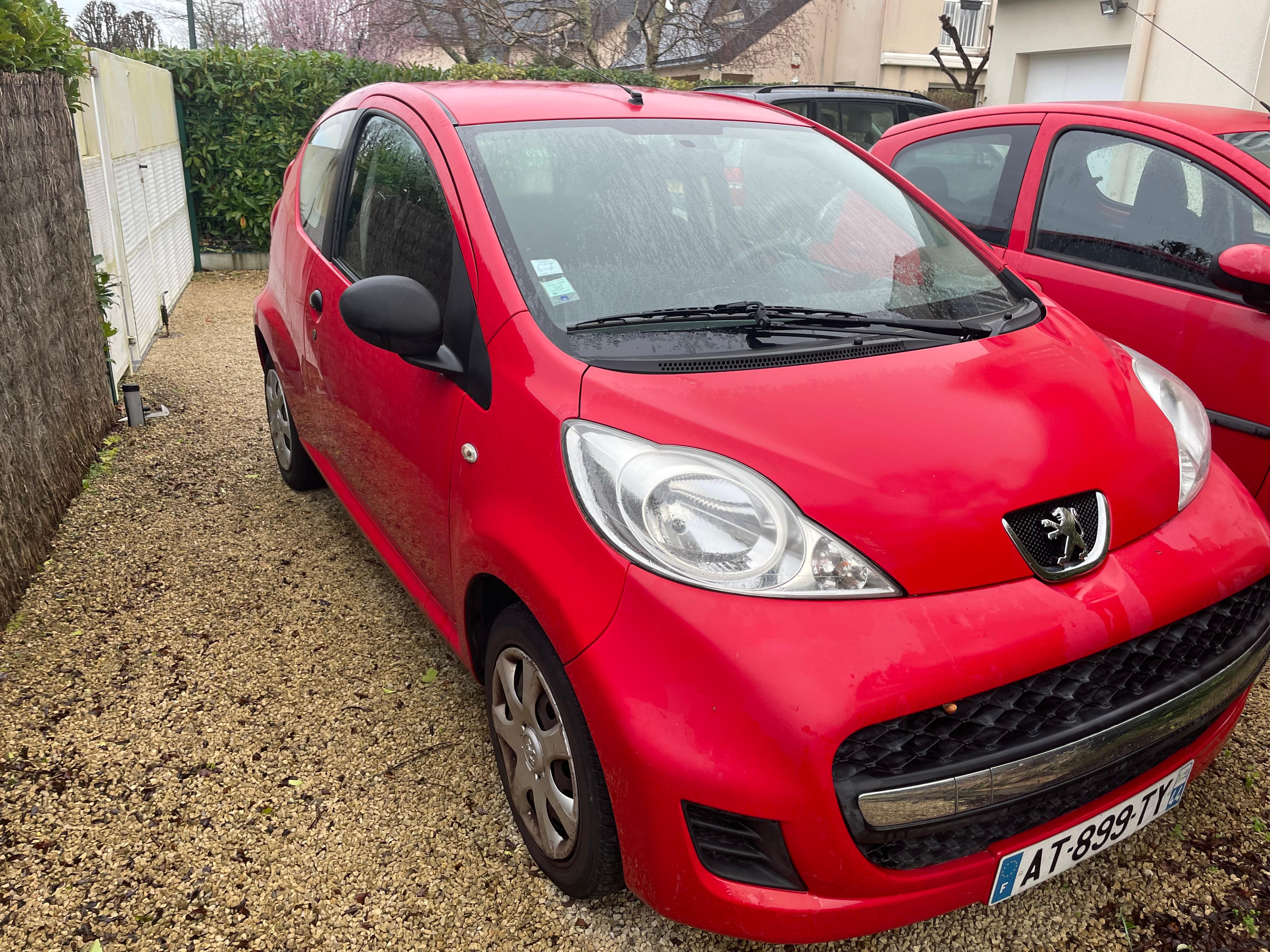 Peugeot 107 2010 à Nantes