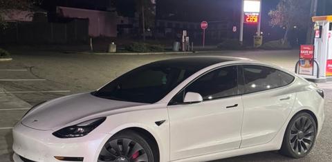 Tesla Model 3 2021