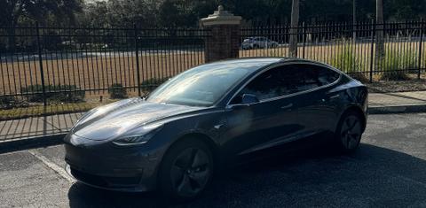 Tesla Model 3 2020