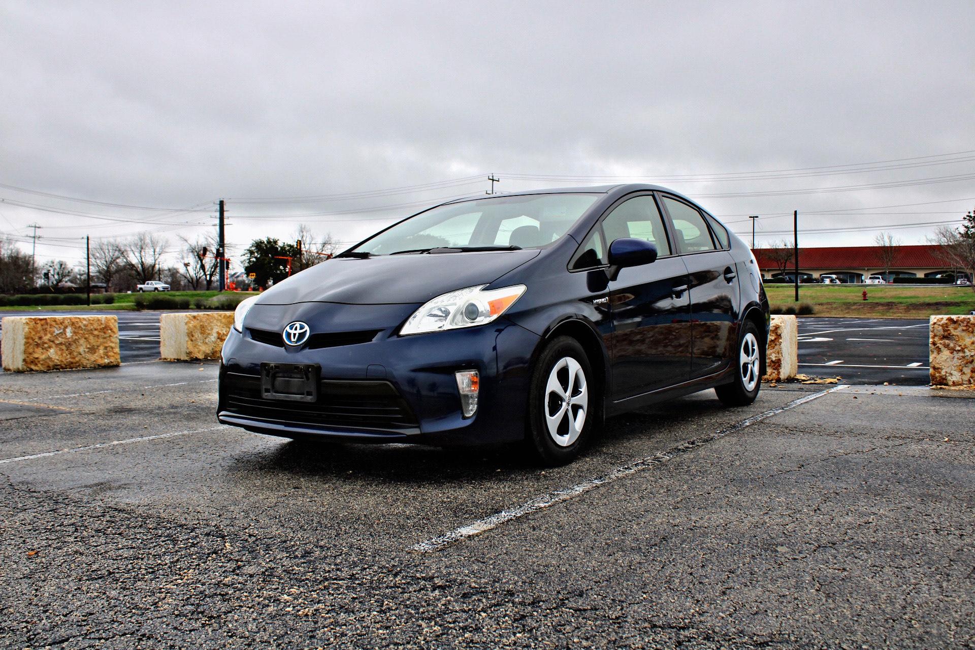 Toyota Prius 2015 in Kyle, TX