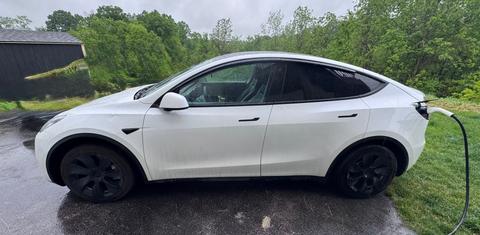 Tesla Model Y 2021