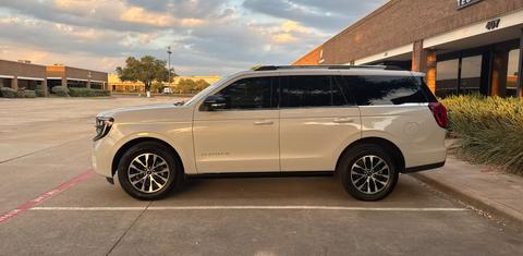 Ford Expedition 2025
