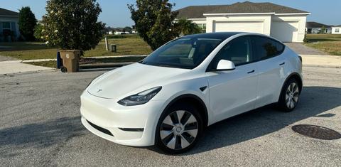 Tesla Model Y 2021