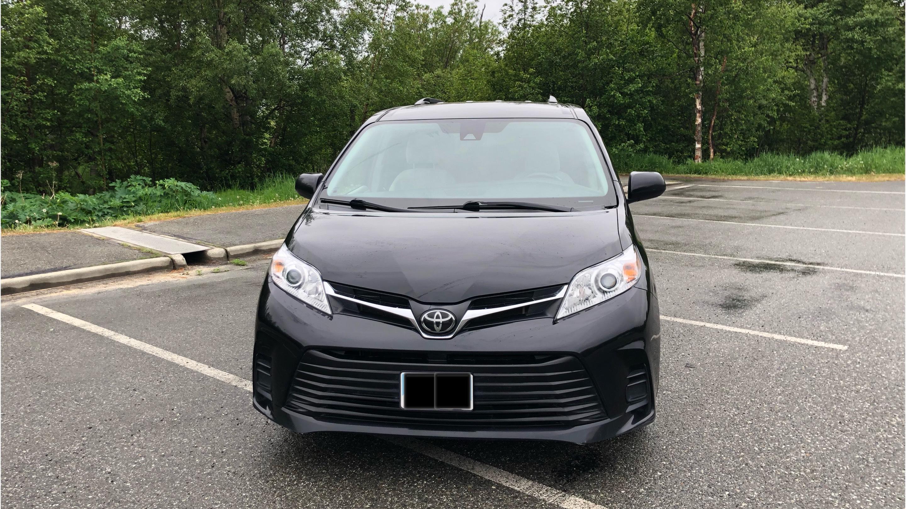 Toyota Sienna 2019 in Anchorage, AK