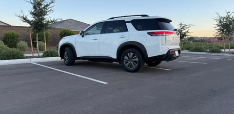 Nissan Pathfinder 2025
