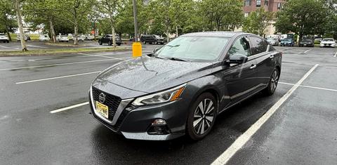 Nissan Altima 2019