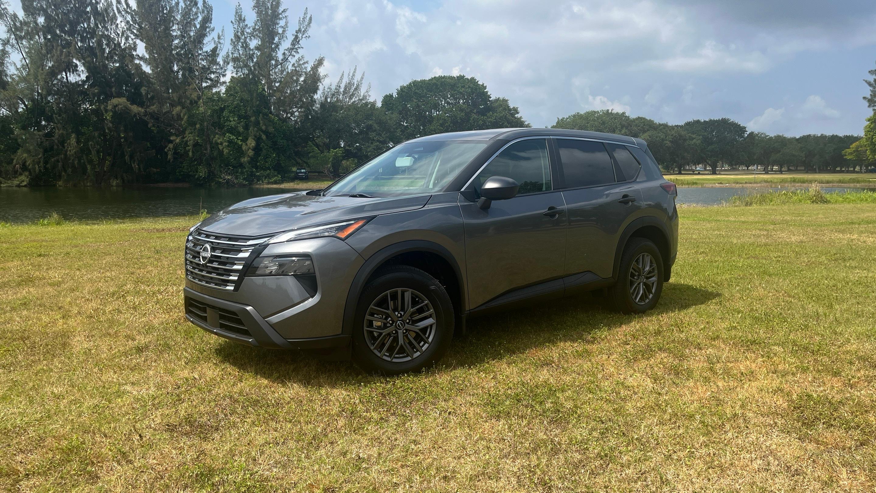 Nissan Rogue 2024 in Tamarac, FL