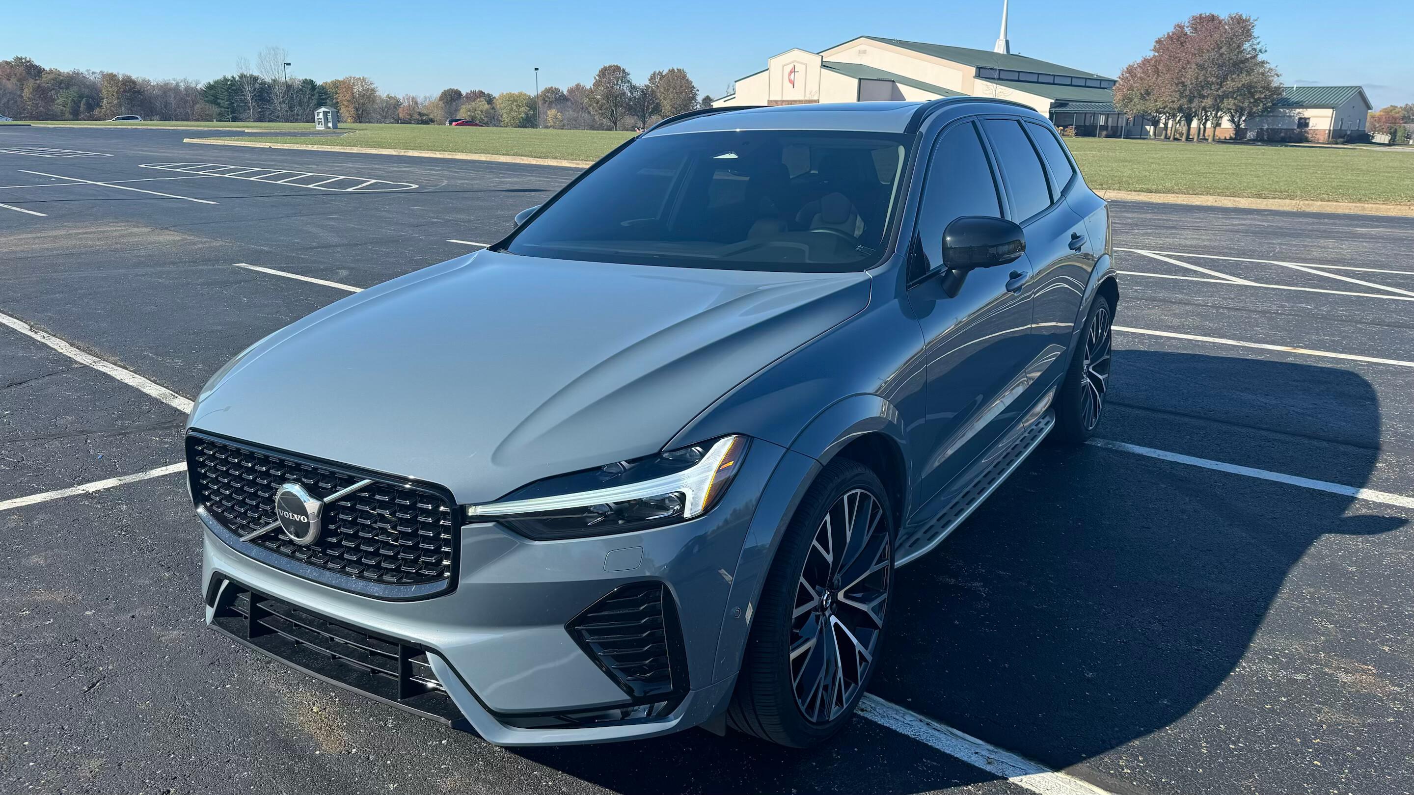 Volvo XC60 2023 in Canal Winchester, OH