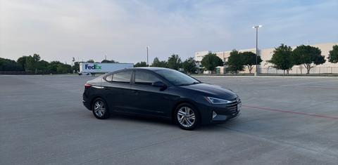 Hyundai Elantra 2020