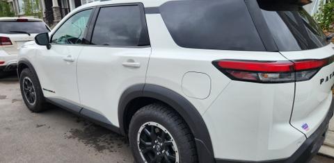 Nissan Pathfinder 2024