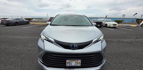 Toyota Sienna 2023