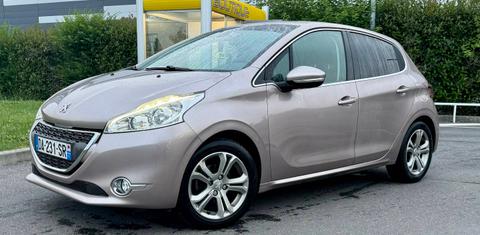 Peugeot 208 2013