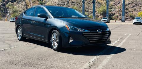 Hyundai Elantra 2020