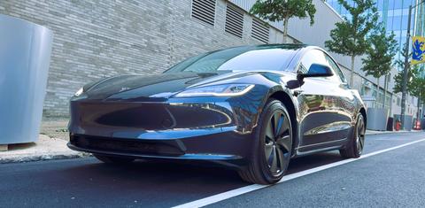 Tesla Model 3 2025