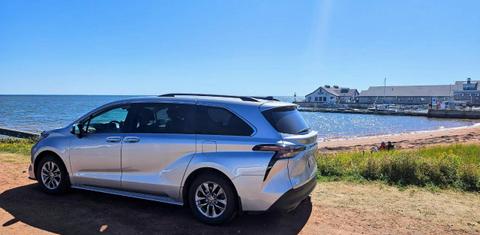 Toyota Sienna 2024