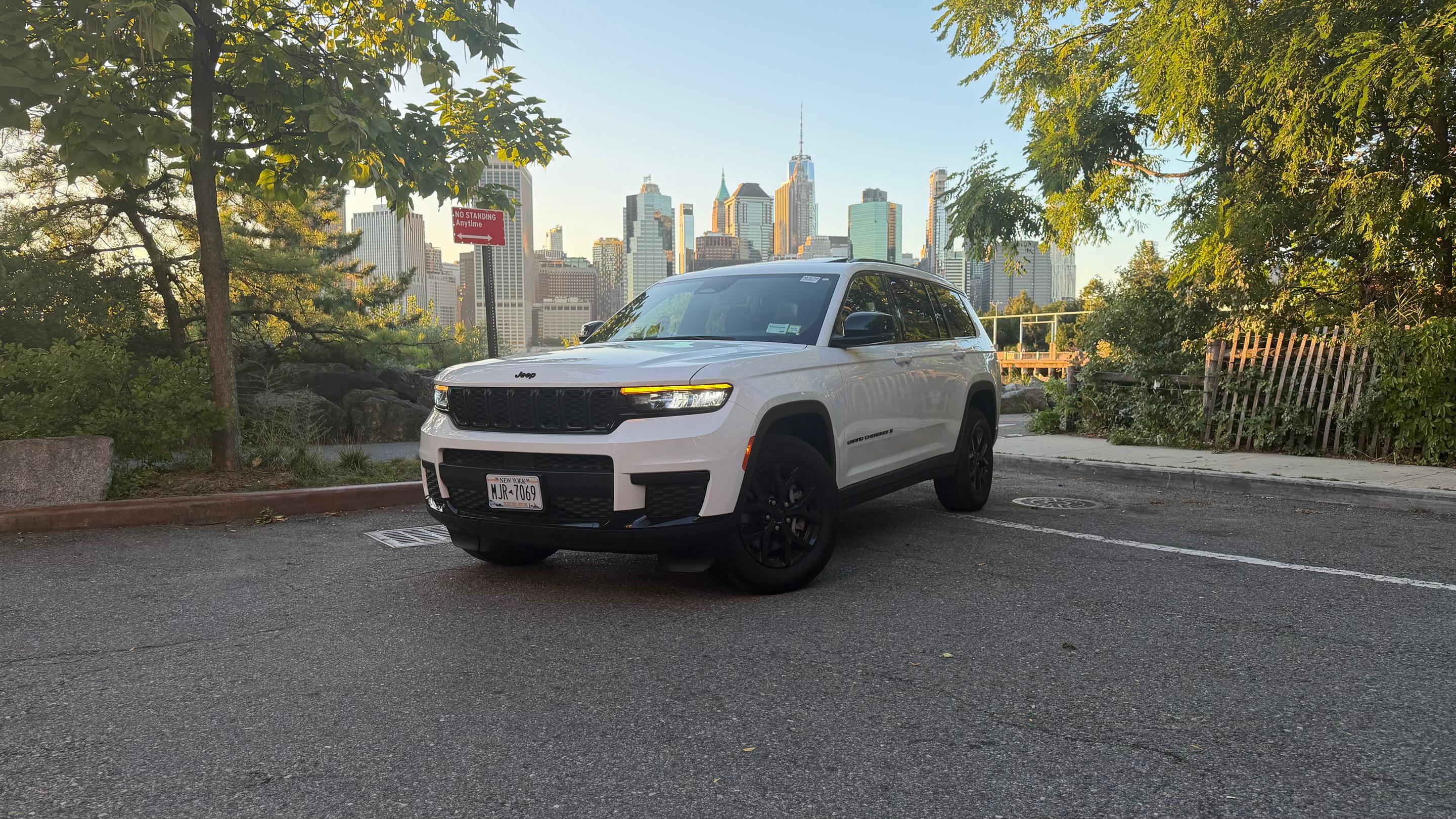 Jeep Grand Cherokee L 2025 in Jamaica, NY