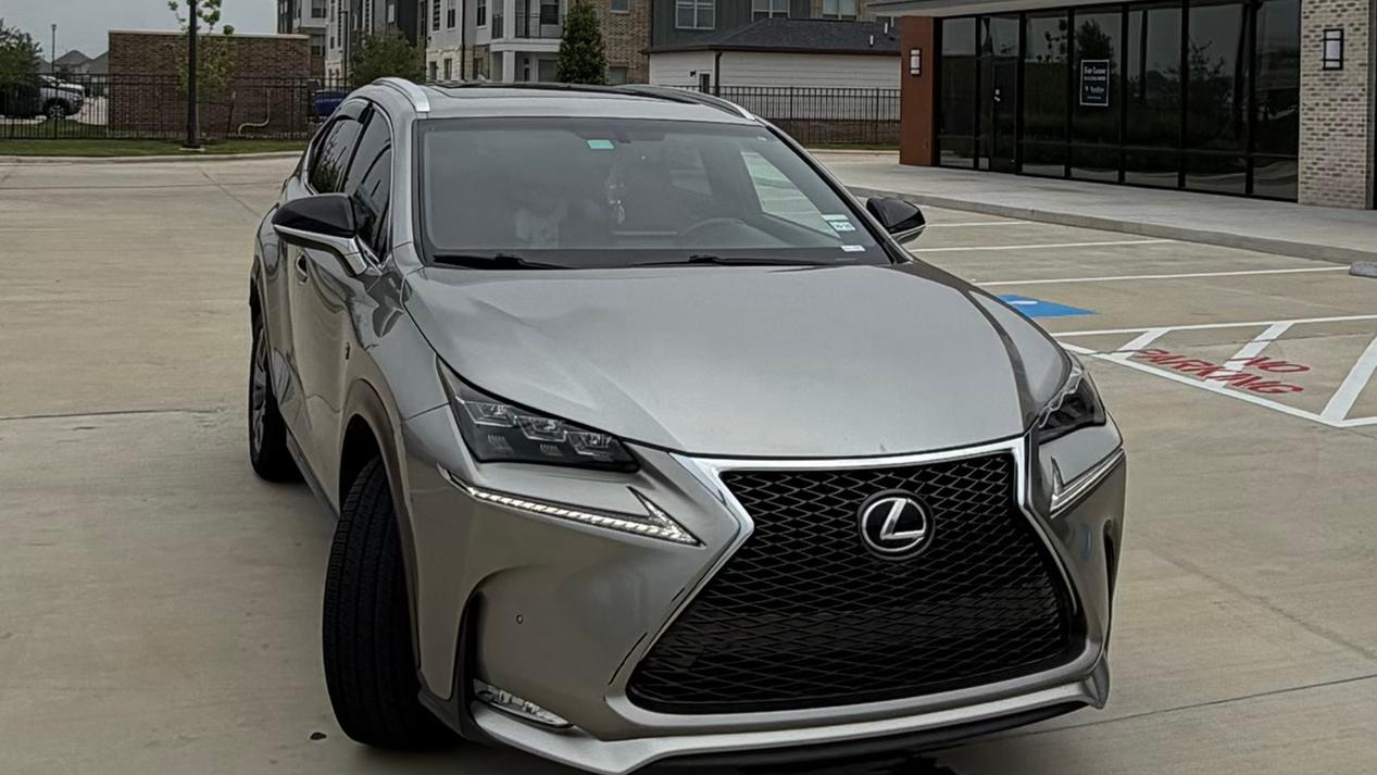 Lexus NX 2016 in 