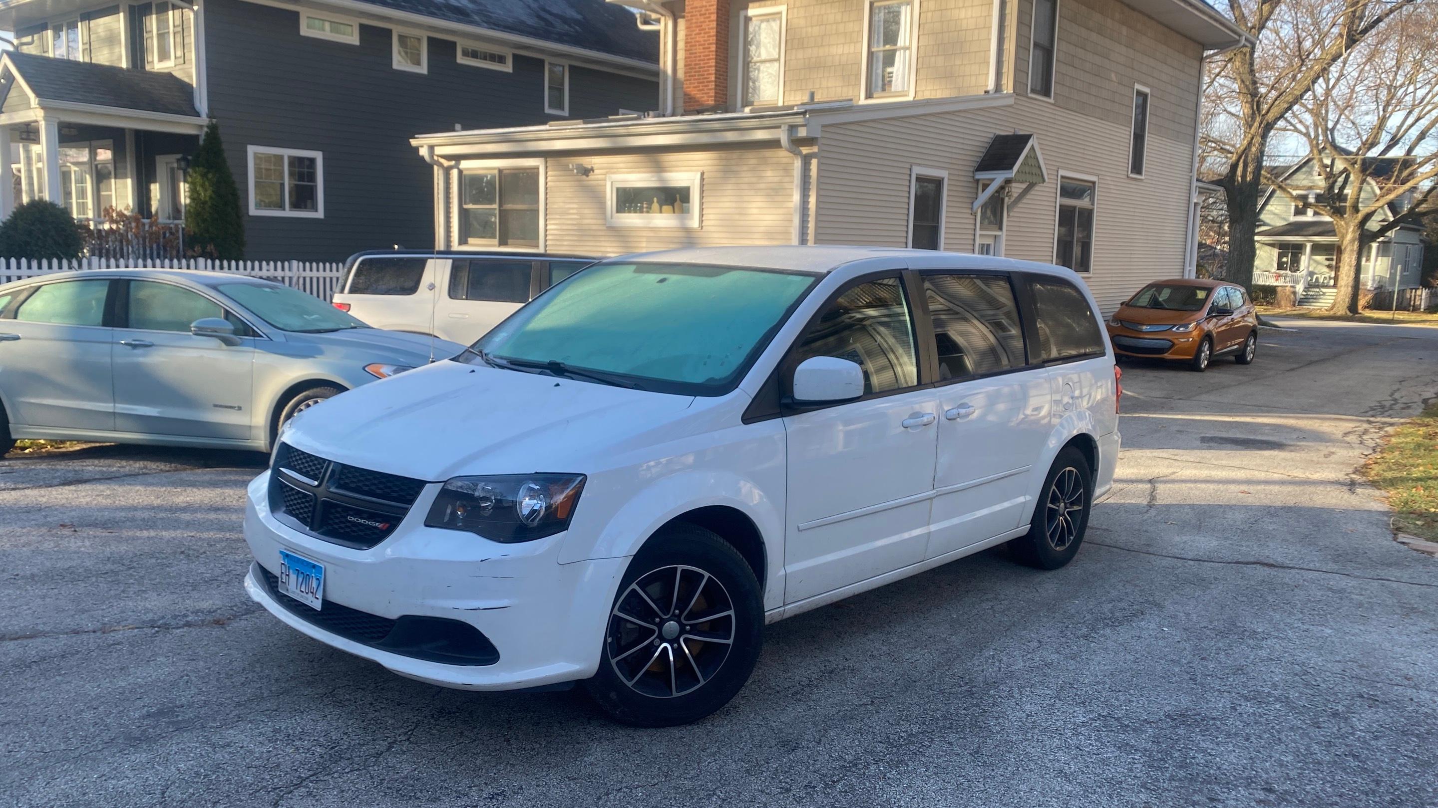 Dodge Grand Caravan 2016 in Park Ridge, IL